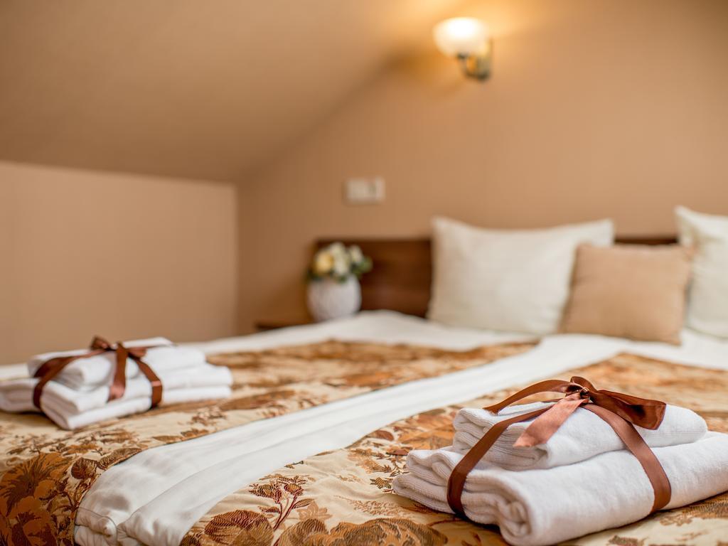Hotel&Spa Pysanka, Готель Писанка, 3 Сауни Та Джакузі - Індивідуальний Відпочинок У Спа 리비프 외부 사진